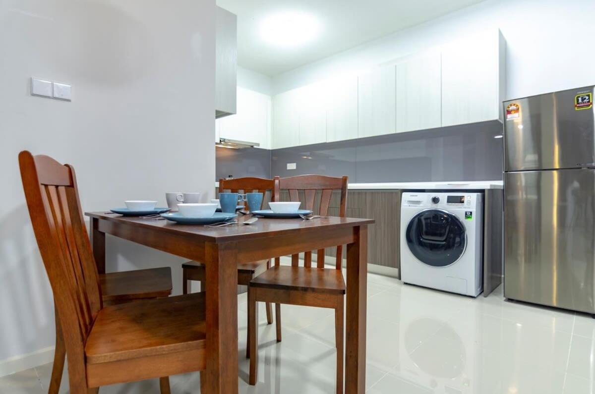 Cozy&High Floor Suite in Suasana JB 15, Views Johor Bahru Zewnętrze zdjęcie